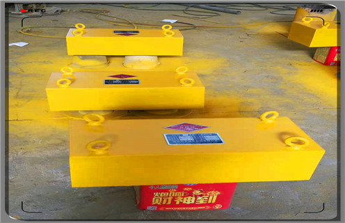 永磁除鐵器，永磁除鐵器建議您在購買時(shí)查驗(yàn)下供應(yīng)商資質(zhì)及產(chǎn)品質(zhì)量
