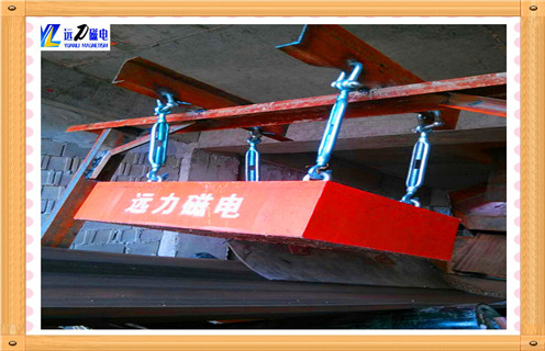 除鐵器，除鐵器的工作原理_結(jié)構(gòu)及工作原理_在除鐵器前可安裝金屬探測器價(jià)格型號(hào)表_磁場強(qiáng)度標(biāo)準(zhǔn)范圍 