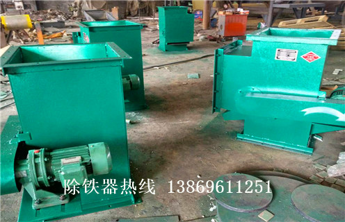 永磁管道除鐵器，湖南永磁管道除鐵器應(yīng)用 _遠(yuǎn)力廣東管道式粉料永磁除鐵器12000高斯_可定制工作原理_安裝示意圖 