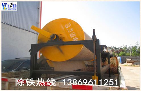 濕式逆流磁選機(jī)，江西濕式逆流磁選機(jī)_江西濕式逆流磁選機(jī)價(jià)格好，參數(shù)及磁場(chǎng)強(qiáng)度