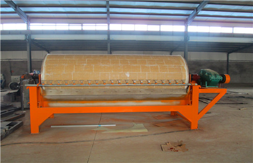 永磁磁選機(jī)，濟(jì)南永磁強(qiáng)磁選機(jī)工作原理_遠(yuǎn)力濟(jì)南永磁強(qiáng)磁選機(jī)工作原理的結(jié)構(gòu)磁場(chǎng)分布圖